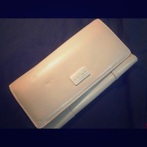 Kenneth Cole wallet